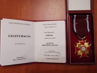 Odznaczenie &#34;Złotym Krzyżem Zasługi&#34; przez Prezydenta Rzeczypospolitej Polskiej Bronisława Komorowskiego - 12 lutego 2015